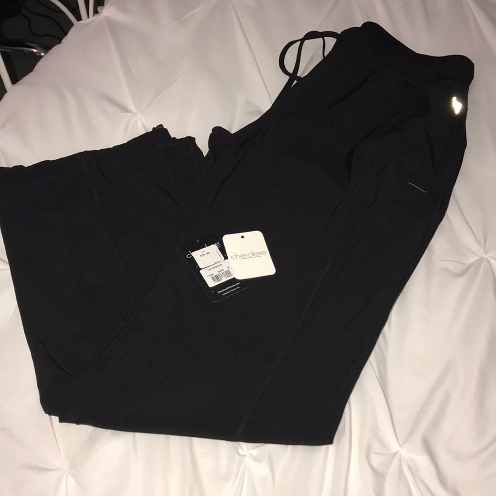 Scrub pants